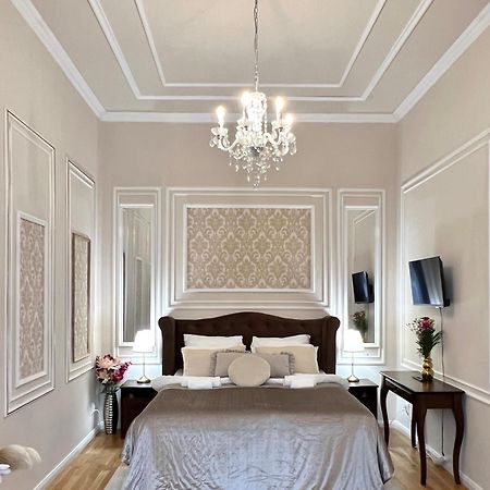 Angeloroma Deluxe Apartment Прага Экстерьер фото